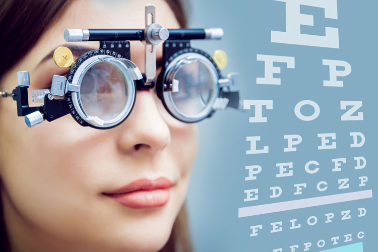 نوبت اینترنتی بهترین دکترهای چشم پزشک کرج برای درمان بیماری های چشم
