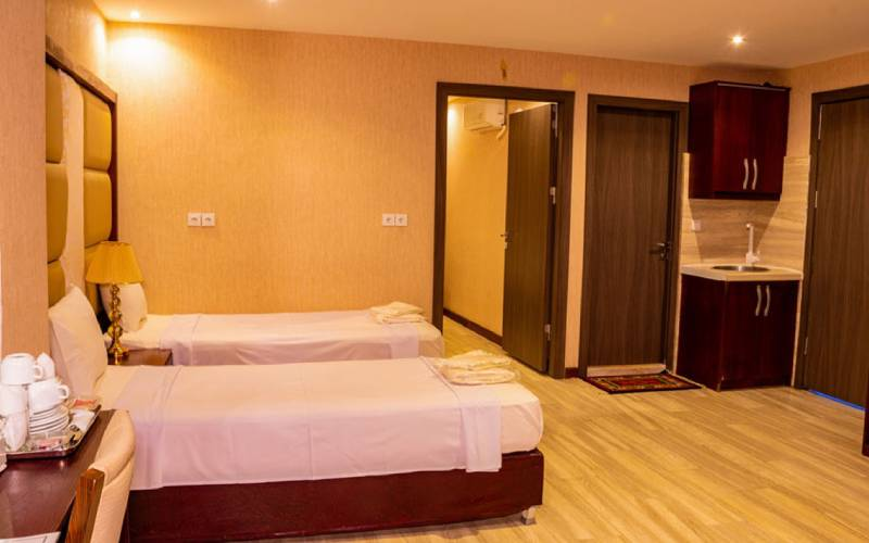 بهترین هتل های نزدیک فرودگاه بین المللی قشم؛ اقامتی لوکس و راحت بهترین هتل های نزدیک فرودگاه بین المللی قشم؛ اقامتی لوکس و راحت