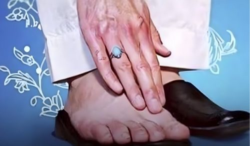 روش صحیح مسح سر و پا در وضو را بدانید